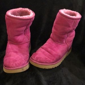Authentic fuchsia Uggs